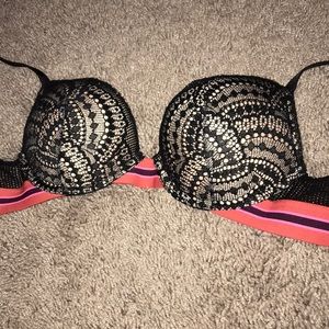 Victoria’s Secret Bombshell Bra